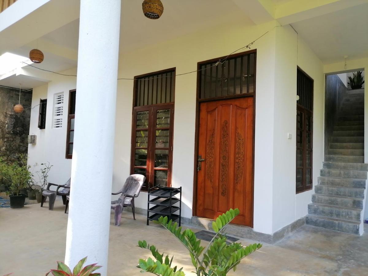 Hiriketiya Hasmal House Apartment Dickwella Exterior photo